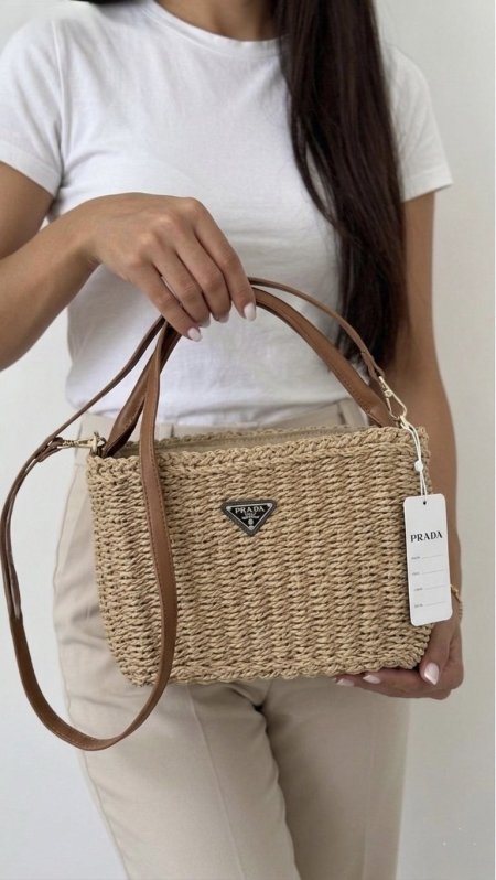 شنطة قش- prada